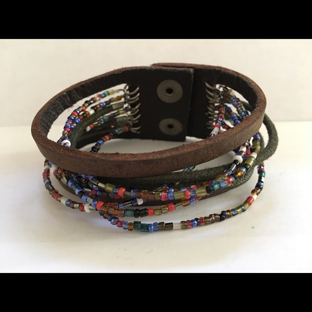 Leather beaded boho bracelet